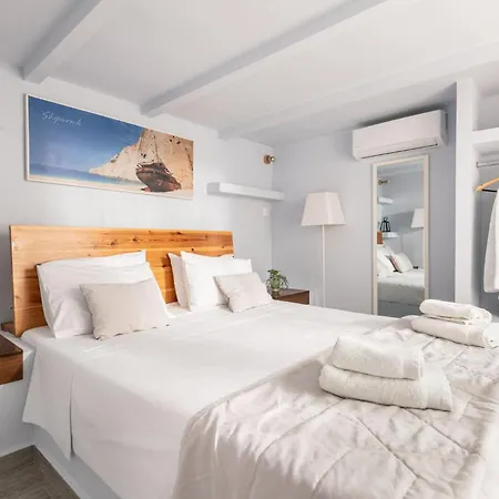 Tramonto With Private Heated Pool, By Zantewize Villa *