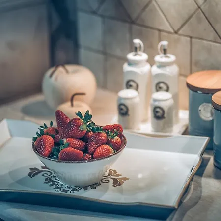 Tramonto With Private Heated Pool, By Zantewize Villa *