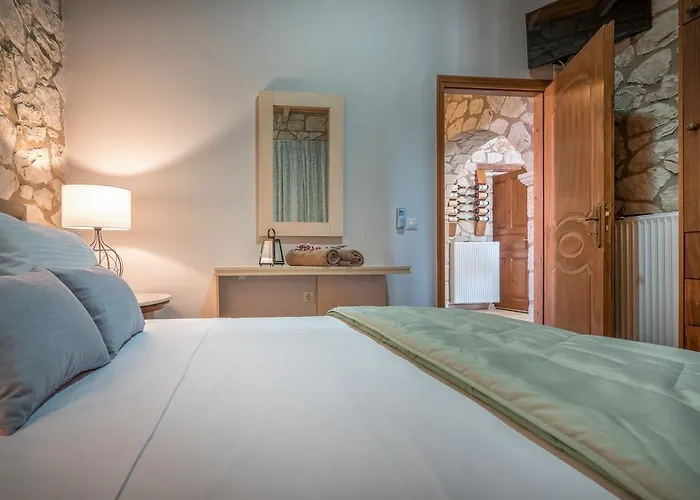 Tramonto With Private Heated Pool, By Zantewize * Βολίμες