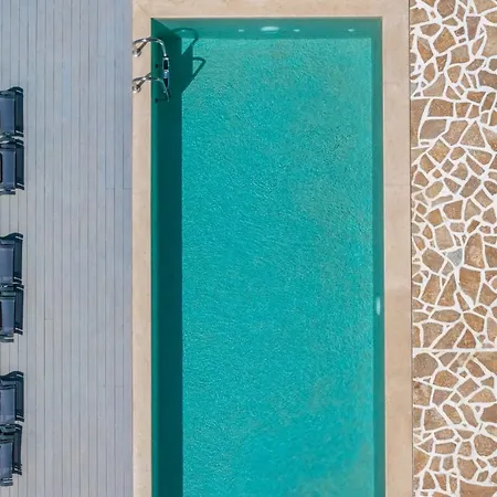 Tramonto With Private Heated Pool, By Zantewize * Volimes