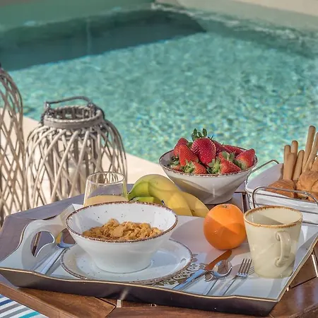 Villa Tramonto With Private Heated Pool, By Zantewize *