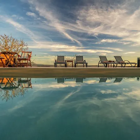 Tramonto With Private Heated Pool, By Zantewize Villa