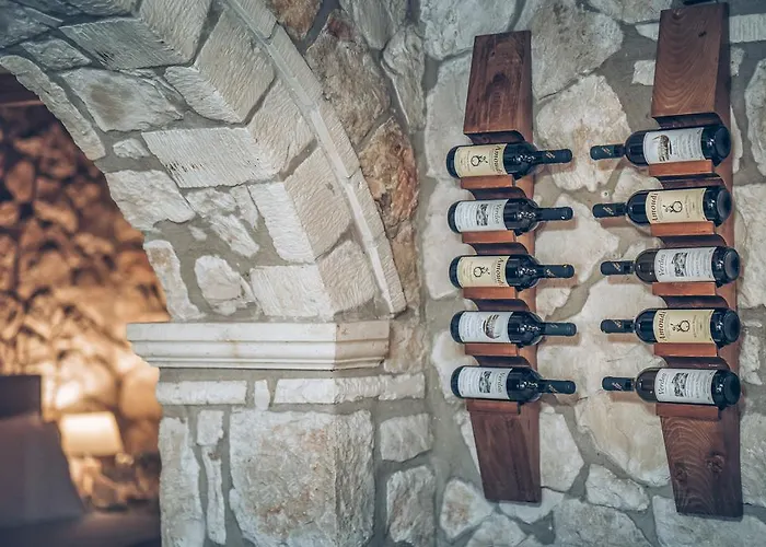 Tramonto With Private Heated Pool, By Zantewize *