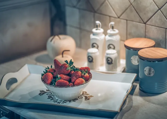 Tramonto With Private Heated Pool, By Zantewize Vilă *