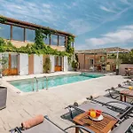 Tramonto With Private Heated Pool, By Zantewize